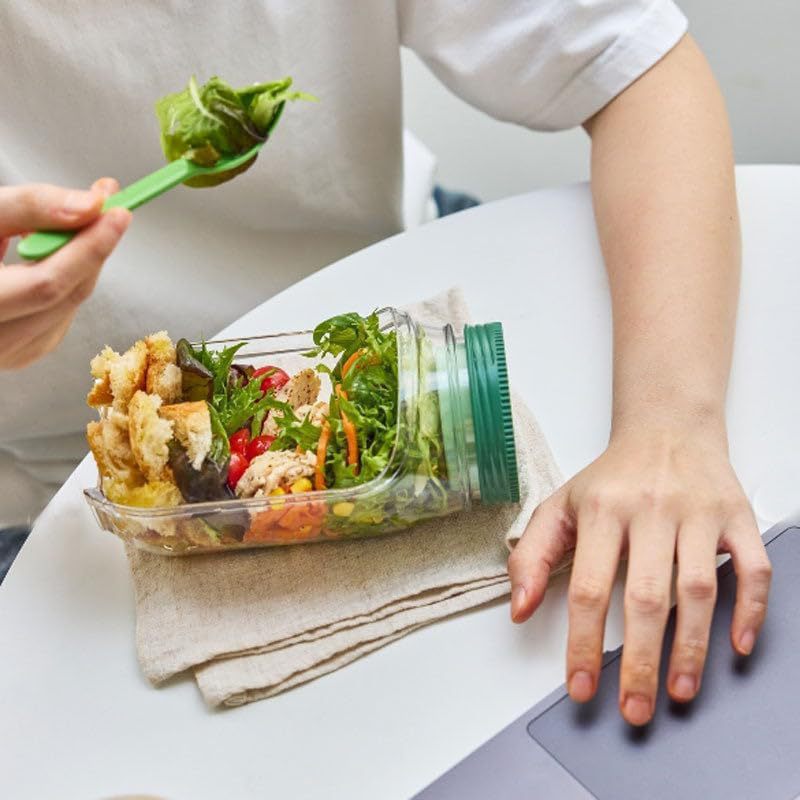 Salad Storage Container with Dressing Pod